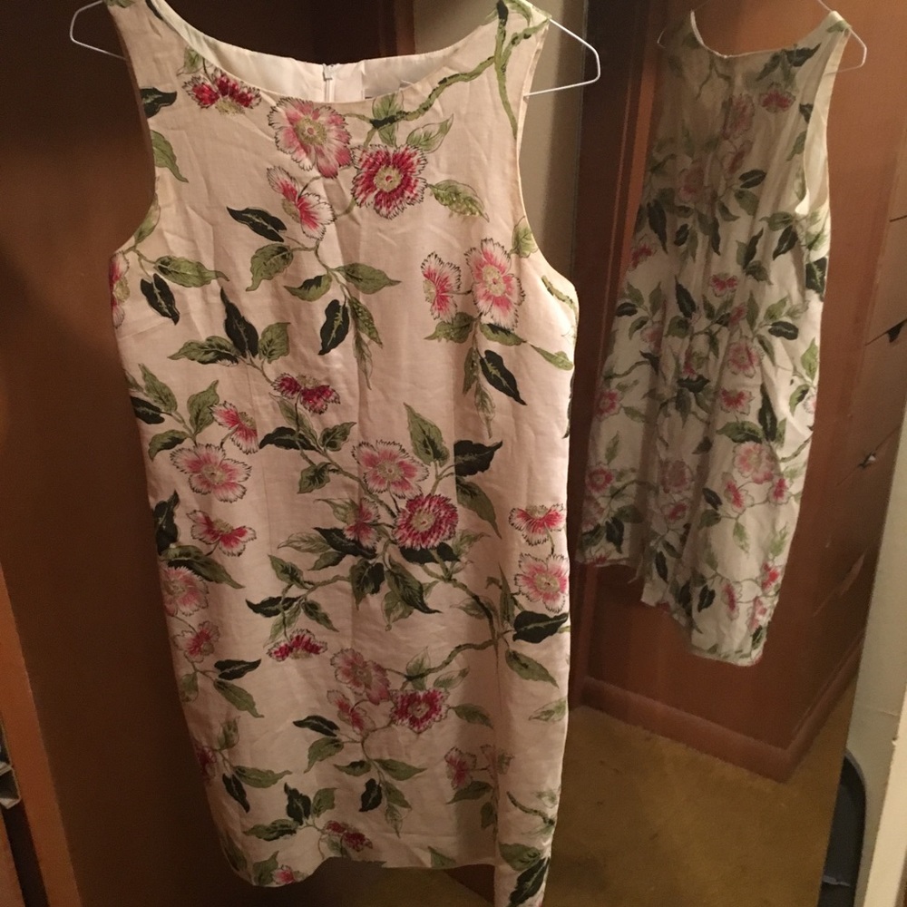 Flowered sleeveless dress